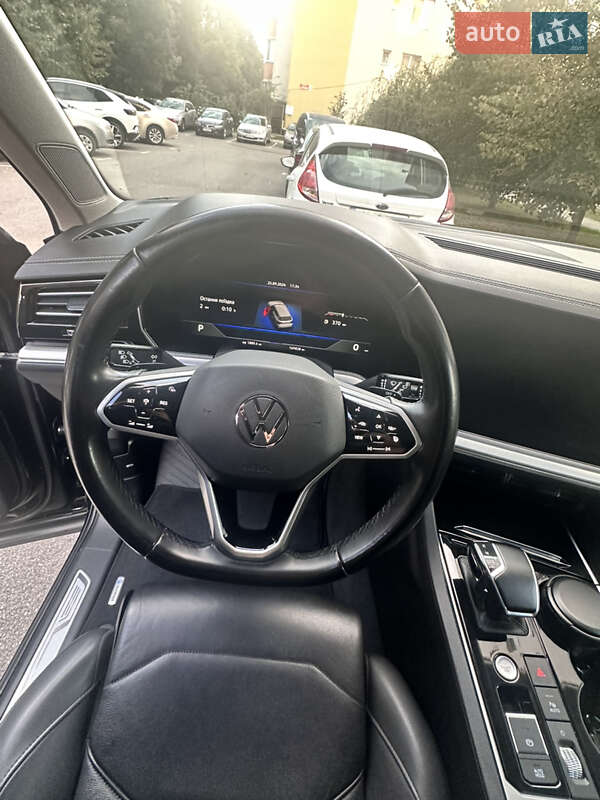 Позашляховик / Кросовер Volkswagen Touareg 2020 в Вінниці