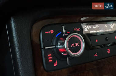 Внедорожник / Кроссовер Volkswagen Touareg 2012 в 