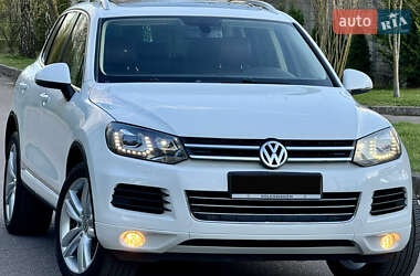 Внедорожник / Кроссовер Volkswagen Touareg 2012 в 