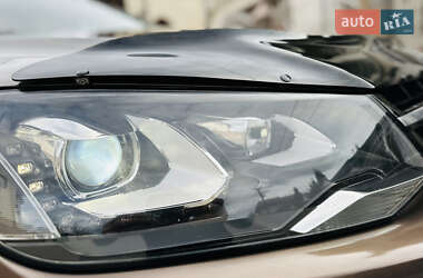 Внедорожник / Кроссовер Volkswagen Touareg 2011 в 