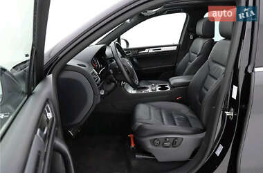 Внедорожник / Кроссовер Volkswagen Touareg 2014 в 