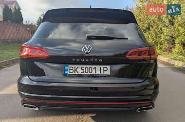 Позашляховик / Кросовер Volkswagen Touareg 2021 в  фото 21 Позашляховик / Кросовер Volkswagen Touareg 2021 в