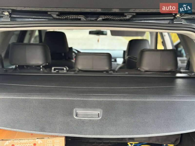 Позашляховик / Кросовер Volkswagen Touareg 2013 в Дунаївцях