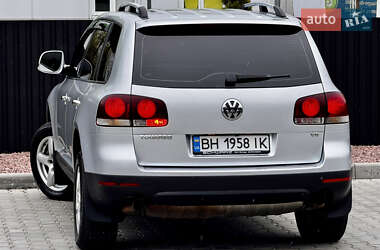 Позашляховик / Кросовер Volkswagen Touareg 2008 в 