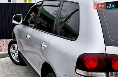 Позашляховик / Кросовер Volkswagen Touareg 2008 в 