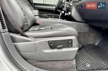 Позашляховик / Кросовер Volkswagen Touareg 2008 в 
