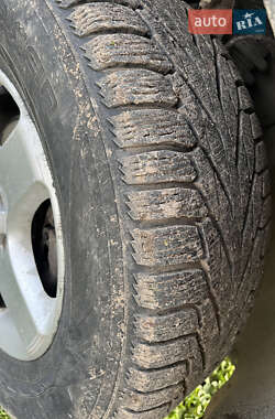 Внедорожник / Кроссовер Volkswagen Touareg 2005 в 