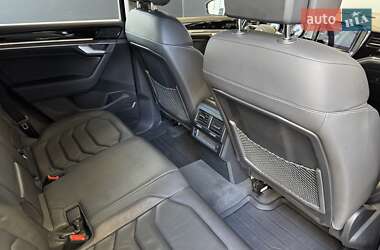 Позашляховик / Кросовер Volkswagen Touareg 2021 в 