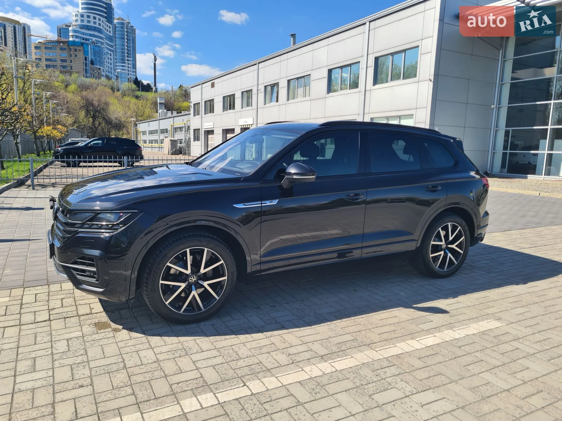 2020 Volkswagen Touareg - мініатюра 15