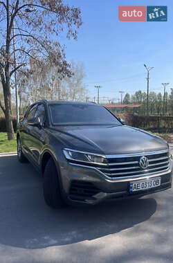 Внедорожник / Кроссовер Volkswagen Touareg 2020 в Днепре