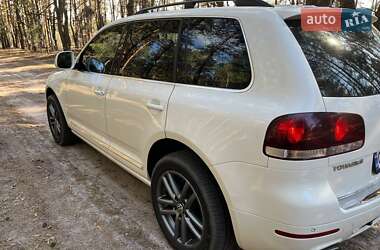 Внедорожник / Кроссовер Volkswagen Touareg 2008 в 