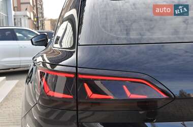 Внедорожник / Кроссовер Volkswagen Touareg 2020 в 