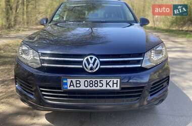 Позашляховик / Кросовер Volkswagen Touareg 2013 в 