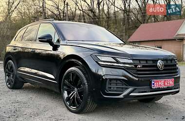 Внедорожник / Кроссовер Volkswagen Touareg 2021 в 