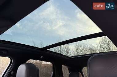 Внедорожник / Кроссовер Volkswagen Touareg 2021 в 