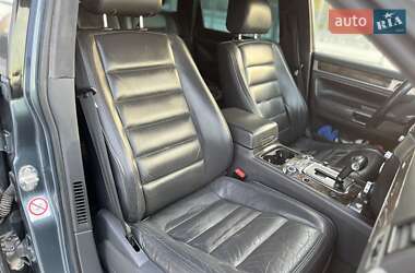 Позашляховик / Кросовер Volkswagen Touareg 2005 в 