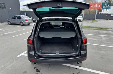Позашляховик / Кросовер Volkswagen Touareg 2008 в 
