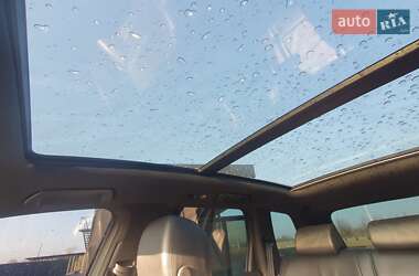 Внедорожник / Кроссовер Volkswagen Touareg 2011 в 