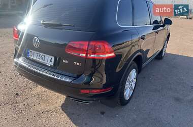 Внедорожник / Кроссовер Volkswagen Touareg 2012 в 