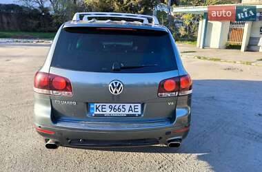 Внедорожник / Кроссовер Volkswagen Touareg 2003 в 