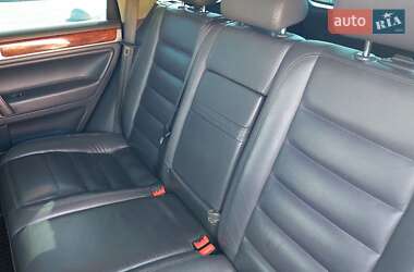 Внедорожник / Кроссовер Volkswagen Touareg 2006 в 