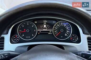 Внедорожник / Кроссовер Volkswagen Touareg 2016 в 