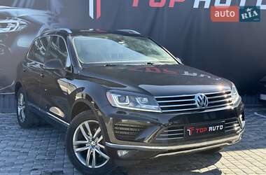 Внедорожник / Кроссовер Volkswagen Touareg 2016 в 