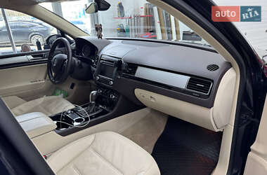 Позашляховик / Кросовер Volkswagen Touareg 2018 в 
