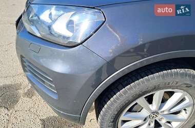 Внедорожник / Кроссовер Volkswagen Touareg 2013 в 