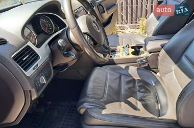 Внедорожник / Кроссовер Volkswagen Touareg 2013 в 
