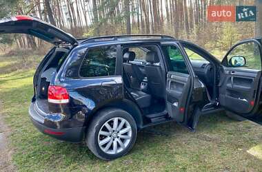 Внедорожник / Кроссовер Volkswagen Touareg 2006 в 