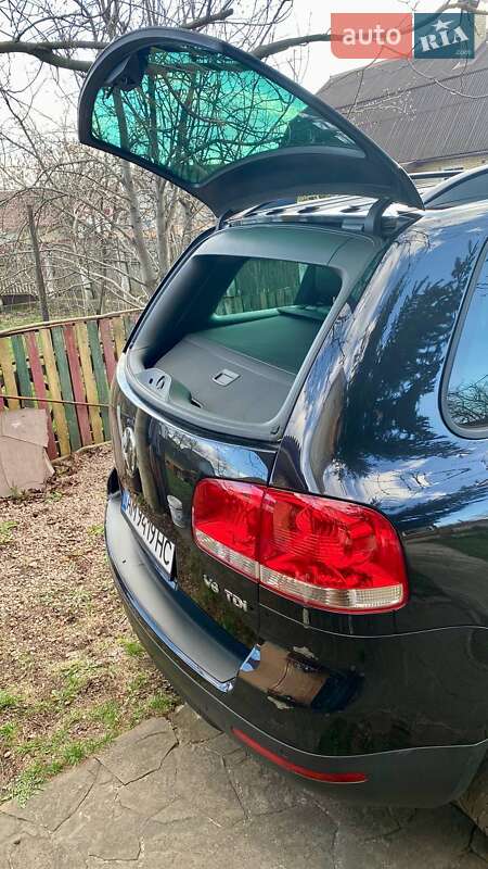 Внедорожник / Кроссовер Volkswagen Touareg 2006 в Житомире