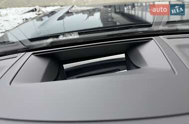 Позашляховик / Кросовер Volkswagen Touareg 2023 в 
