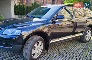 Внедорожник / Кроссовер Volkswagen Touareg 2006 в 