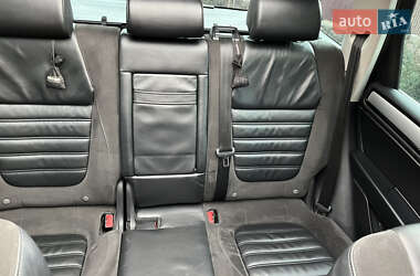 Внедорожник / Кроссовер Volkswagen Touareg 2012 в 