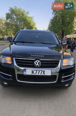Внедорожник / Кроссовер Volkswagen Touareg 2007 в 