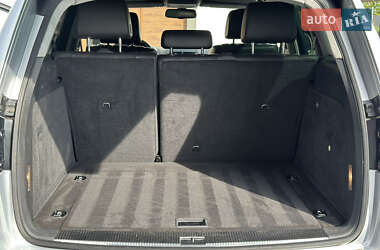 Позашляховик / Кросовер Volkswagen Touareg 2008 в 