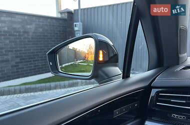 Позашляховик / Кросовер Volkswagen Touareg 2019 в 