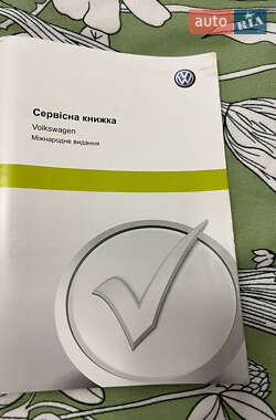 Позашляховик / Кросовер Volkswagen Touareg 2016 в 