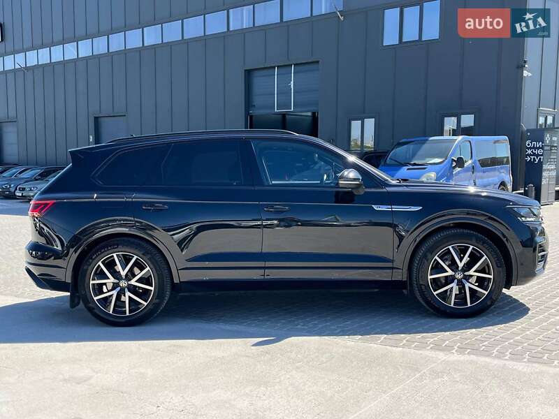 Внедорожник / Кроссовер Volkswagen Touareg 2021 в Львове фото 12 Внедорожник / Кроссовер Volkswagen Touareg 2021 в Львове