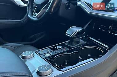 Внедорожник / Кроссовер Volkswagen Touareg 2021 в 