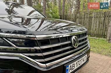 Позашляховик / Кросовер Volkswagen Touareg 2018 в 