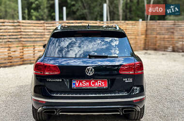 Внедорожник / Кроссовер Volkswagen Touareg 2016 в 