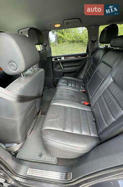 Внедорожник / Кроссовер Volkswagen Touareg 2008 в 
