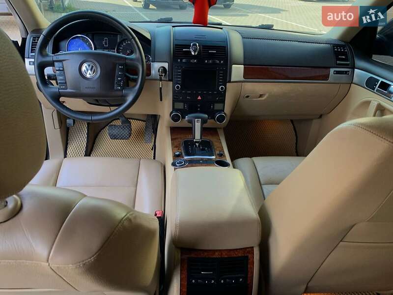 Внедорожник / Кроссовер Volkswagen Touareg 2007 в Ивано-Франковске