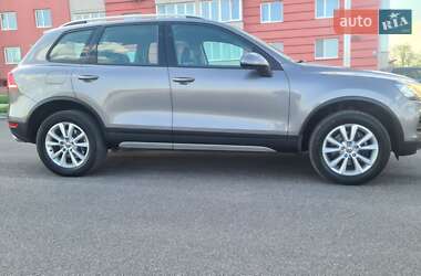 Позашляховик / Кросовер Volkswagen Touareg 2010 в 