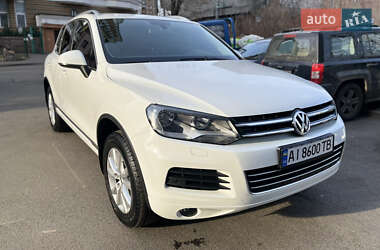 Внедорожник / Кроссовер Volkswagen Touareg 2013 в 