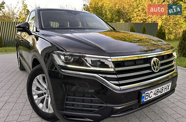 Внедорожник / Кроссовер Volkswagen Touareg 2019 в Львове