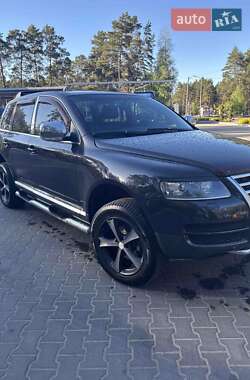 Позашляховик / Кросовер Volkswagen Touareg 2005 в Маневичах