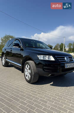 Внедорожник / Кроссовер Volkswagen Touareg 2005 в Золочеве